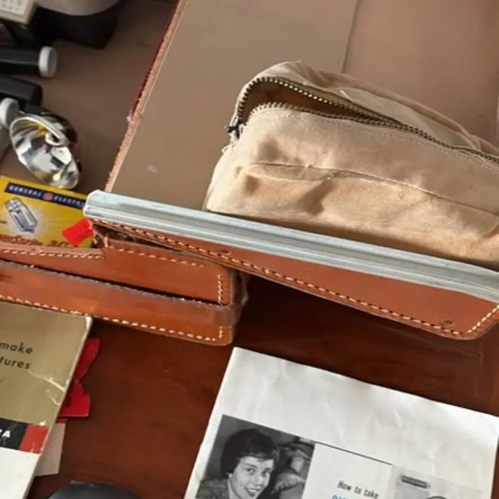 Vintage Polaroid Camera Set w Leather Case